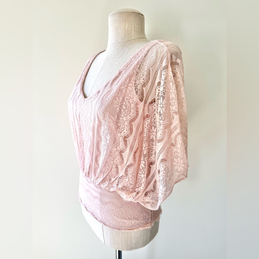 Elle Pink Lace V-Neck Dolman Sleeve Romantic Coquette Boho Balletcore Blouse - Picture 4 of 11